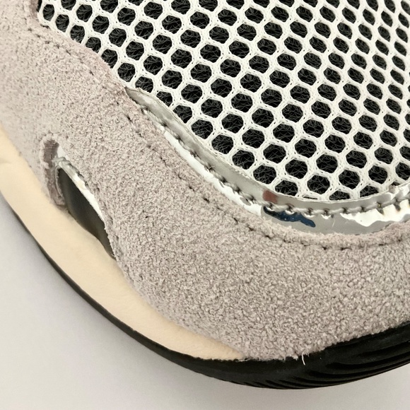 New W6YZ Sarah Mesh and Suede Women"s Lace-Up Sneakers Fits Size 7 - Picture 13 of 14